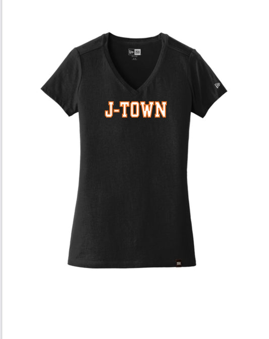 Women’s black tee